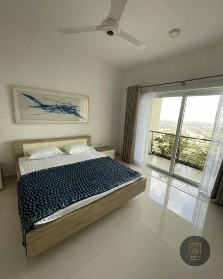 Bedroom - Luxury apartment for rent in Rajagiriya 
