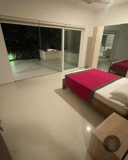 Bedroom - Luxury apartment for rent in Rajagiriya 