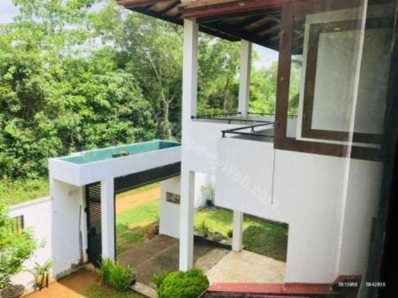 Exterior - House for Sale in Horana | 15 Perches – 5 BR | LKR 40 Million | KO-853