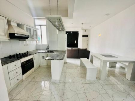 Kitchen - Mount Lavinia 2 BR Apartment For Sale 