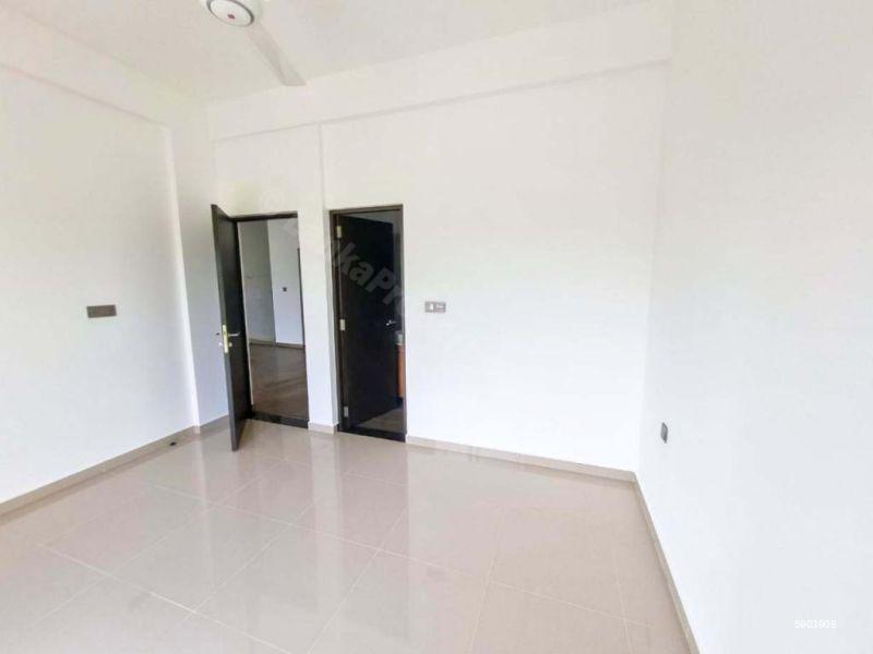 Apartment for sale in Piliyandala