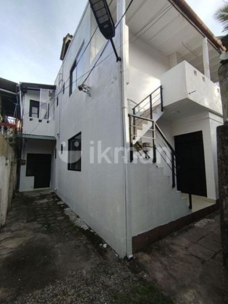 Exterior - House For Sale In Mount Lavinia( File No 112e)