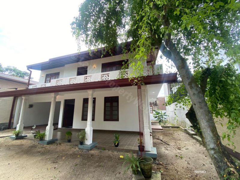 House for sale in Boralesgamuwa