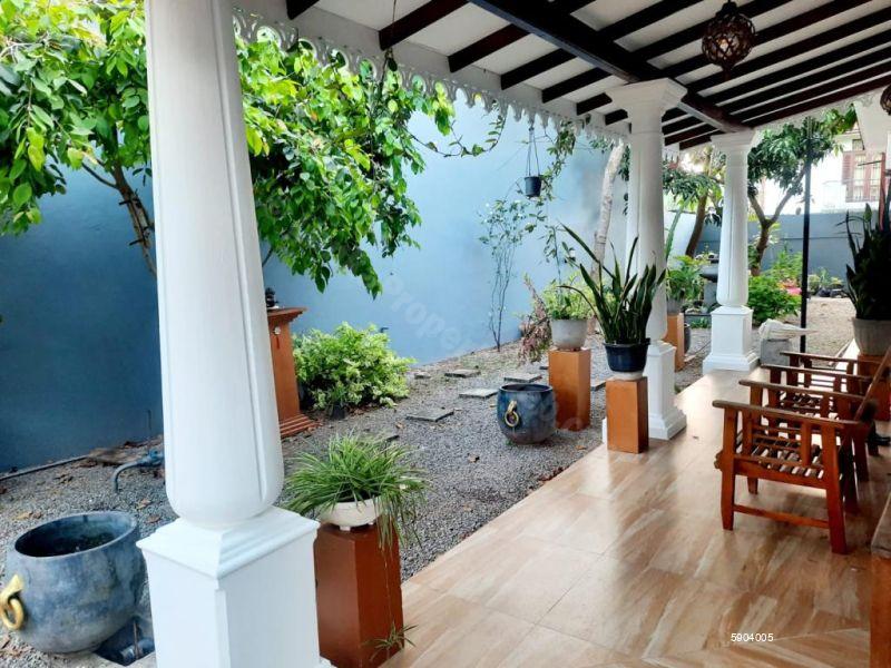 House for sale in Negombo