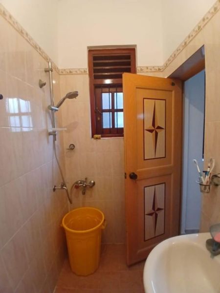 Bathroom - Boralasgamuwa  | two Storied House For Sale | 5 BR