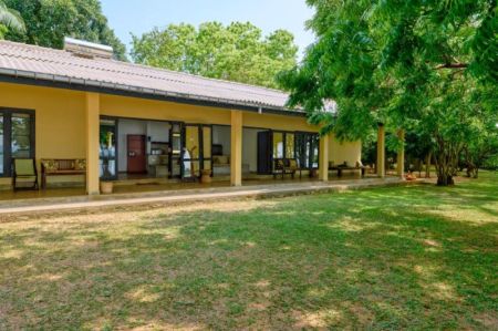 Exterior - Lakefront Nature Retreat for Sale – Yoda Wawa, Tissamaharama