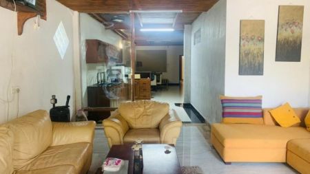Living Room - 6 Bedroom Fully Furnished 3 Storey House for Rent – Battaramulla | LKR 295,000 / Month  EM009SR