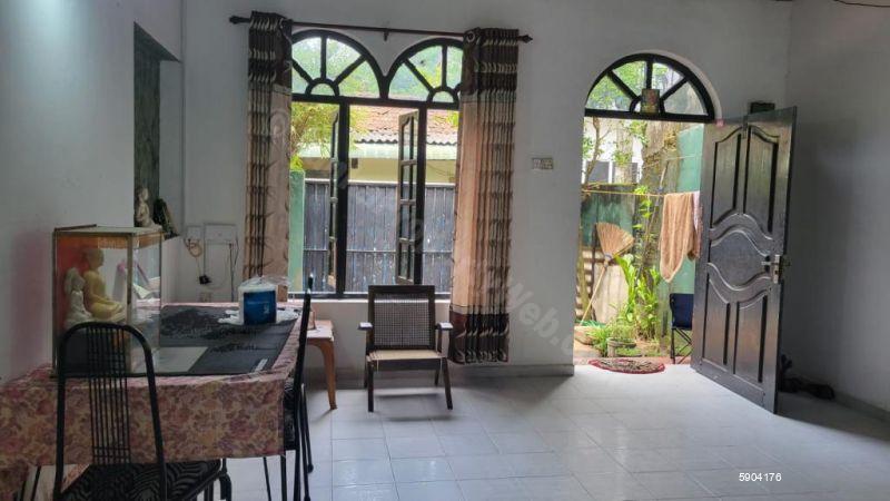 Living Room - House for sale in Colombo 8