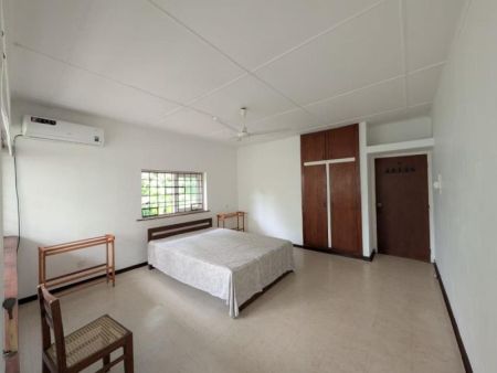 Bedroom - 3 Bedroom House for Rent in Colombo 7