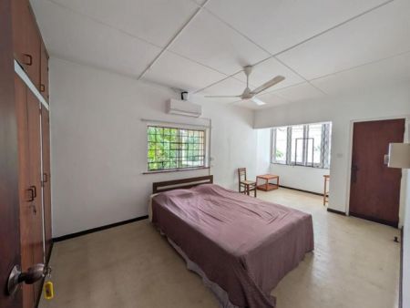 Bedroom - 3 Bedroom House for Rent in Colombo 7