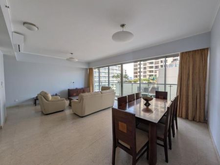 Living Room - 3 Bedroom Apartment for Rent in Emperor