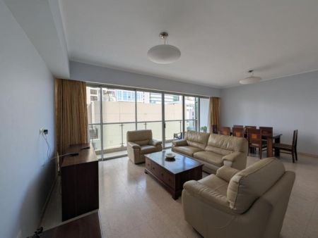 Living Room - 3 Bedroom Apartment for Rent in Emperor