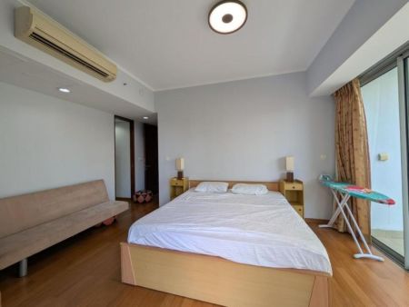 Bedroom - 3 Bedroom Apartment for Rent in Emperor
