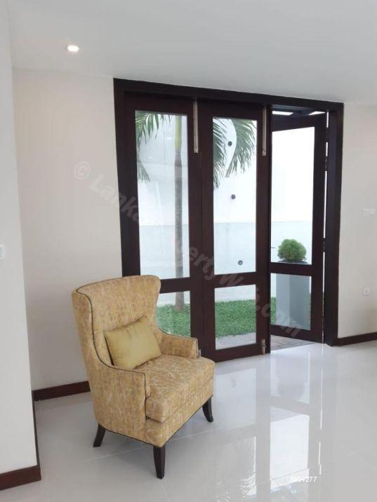 House for sale in Battaramulla