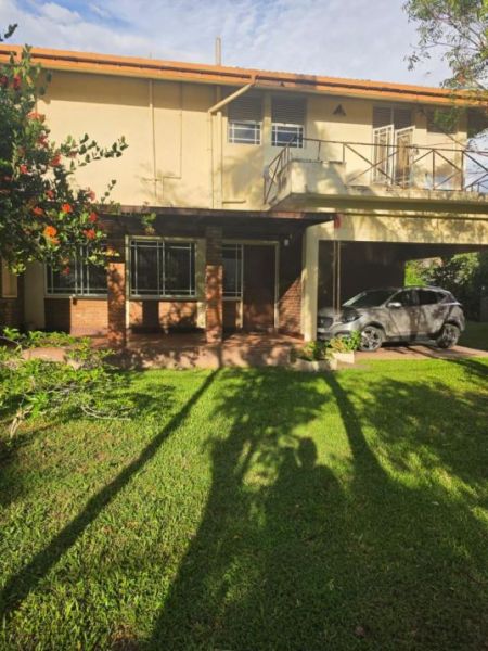 Exterior - FOR Sale| Nugegoda | 4-Bedrooms |  Luxury House