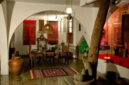 Living Room - House for sale In Kirulapone In a Residential Location Colombo 06 