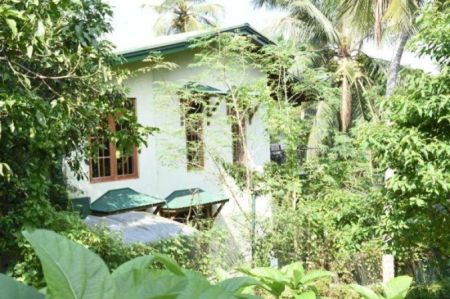 Exterior - House for Sale in Ragama | 5 BR House - 38 Perches | LKR 69 Million | KO-105