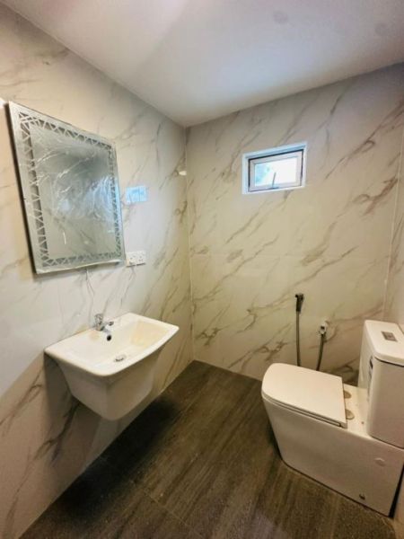 Bathroom - Brand New Spacious House for Urgent Sale – Athurugiriya / Rukmalgama Border KO-982