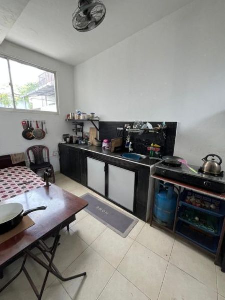 Kitchen - House for sale in boralasgamuwa