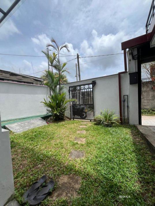 Exterior - House for sale in Boralesgamuwa