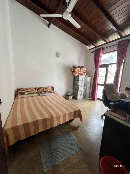 Bedroom - House for sale in Boralesgamuwa