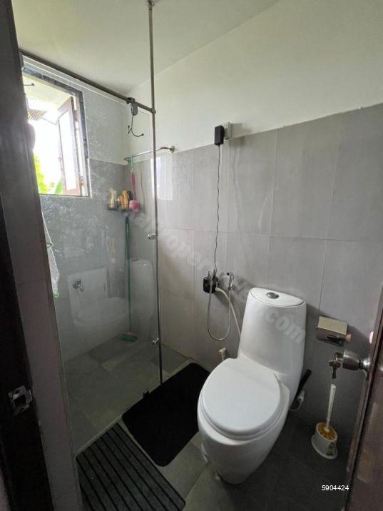 Bathroom - House for sale in Boralesgamuwa