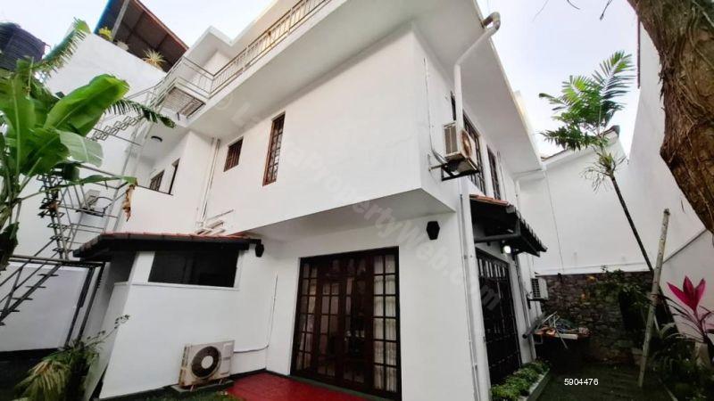 Exterior - House for sale in Colombo 7
