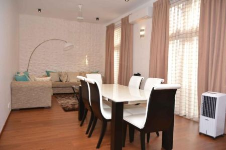 Dining room - 3 Storied 6 Bedrooms House Sale in Kotte - PDH171