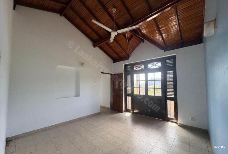 Commercial for rent in Battaramulla