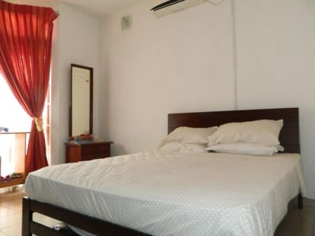 Bedroom - FOR SALE: Excellent 10 Perch Thimbirigasyaya Family Home