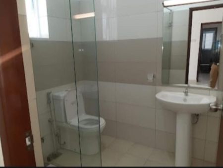 Bathroom - 3 Bedroom Apartment for Rent - Koswatte Battaramulla | LKR 215,000 (EM640)