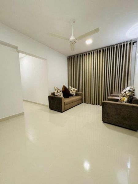 Living Room - 3 Bedroom Apartment for Rent at Viyathpura, Thalawathugoda / LKR 130,000 per month (EM013NV)