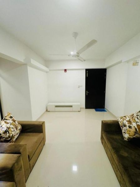 Living Room - 3 Bedroom Apartment for Rent at Viyathpura, Thalawathugoda / LKR 130,000 per month (EM013NV)
