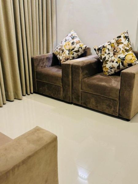 Living Room - 3 Bedroom Apartment for Rent at Viyathpura, Thalawathugoda / LKR 130,000 per month (EM013NV)