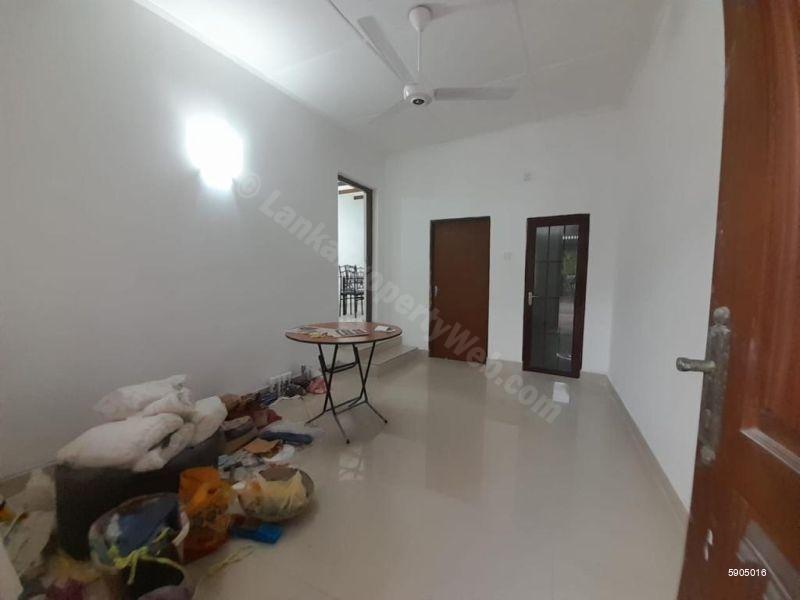 Living Room - House for rent in Colombo 5