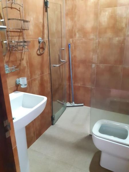 Bathroom - (NR564) Furnished Annex for Rent in Mount Lavinia (Short term)