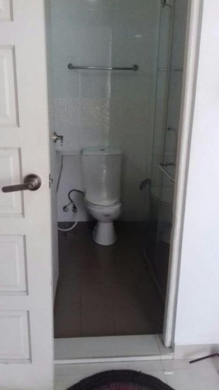 Bathroom - Serendib - 02 Bedroom Furnished Apartment for Rent in Colombo 03 (A52)