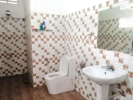 Bathroom - Charming Modern House for Sale – Welipillawa