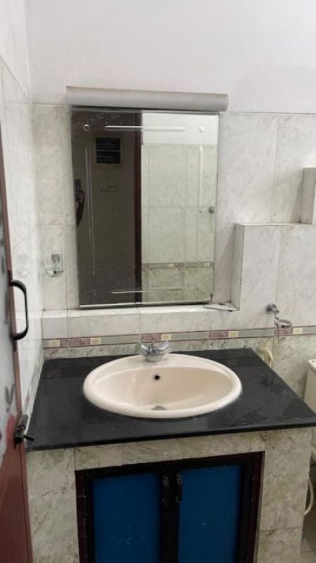 Bathroom - House For Rent In Colombo 13 (file No 3333b)kotahena