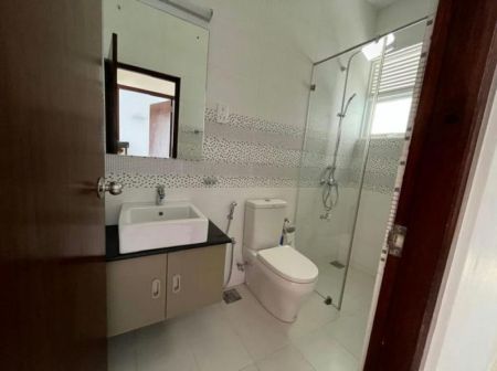 Bathroom - Prime - 03 Bedroom Furnished Apartment for Rent in Rajagiriya (A5944)