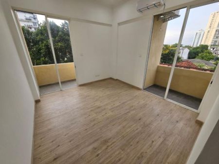Exterior - 3 Bed Apartment For Sale in Colombo 5 (With Tenant)
