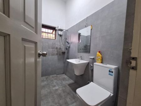 Bathroom - Large House  for Rent in Nawala – PDH342