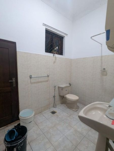 Bathroom - 6 BR House for Rent in Colombo 05 – PDH350