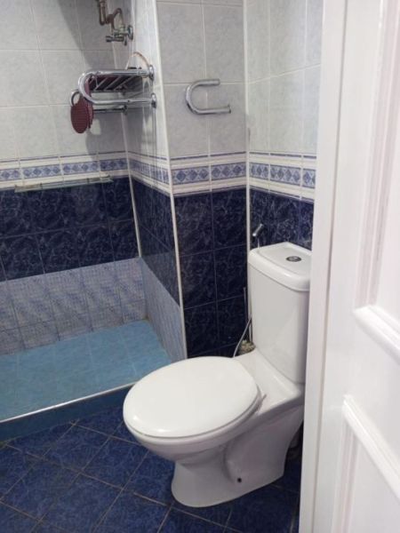 Bathroom - Colombo 4 | Duplication Rd | Furnished | 2Bedroom | Close to Schools | 250K negotiable 