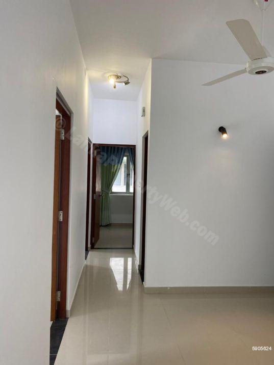 Apartment for rent in Athurugiriya