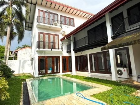 Exterior - Luxury House with Swimming Pool for Rent – Thalawathugoda