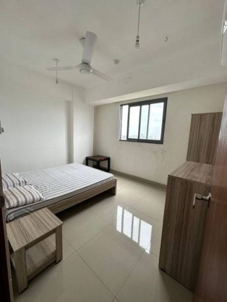 Bedroom - Oval view/Furnished/2 beds/Apartment for rent in Colombo 8