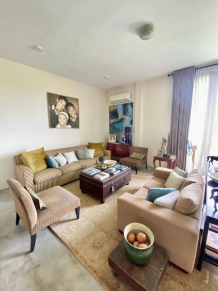 Living Room - Three Stories Luxury House For Sale in Malabe - EH385
