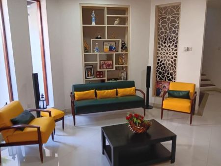 Living Room - Modern 5 Bedrooms Unfurnished House For Sale in Pannipitiya -EH404