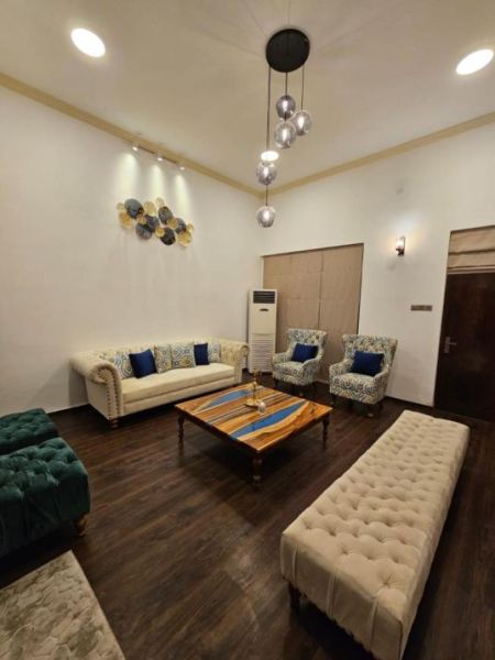 Living Room - 5 Bedroom House for Sale - Athurugiriya | LKR 45,000,000 (EM649)